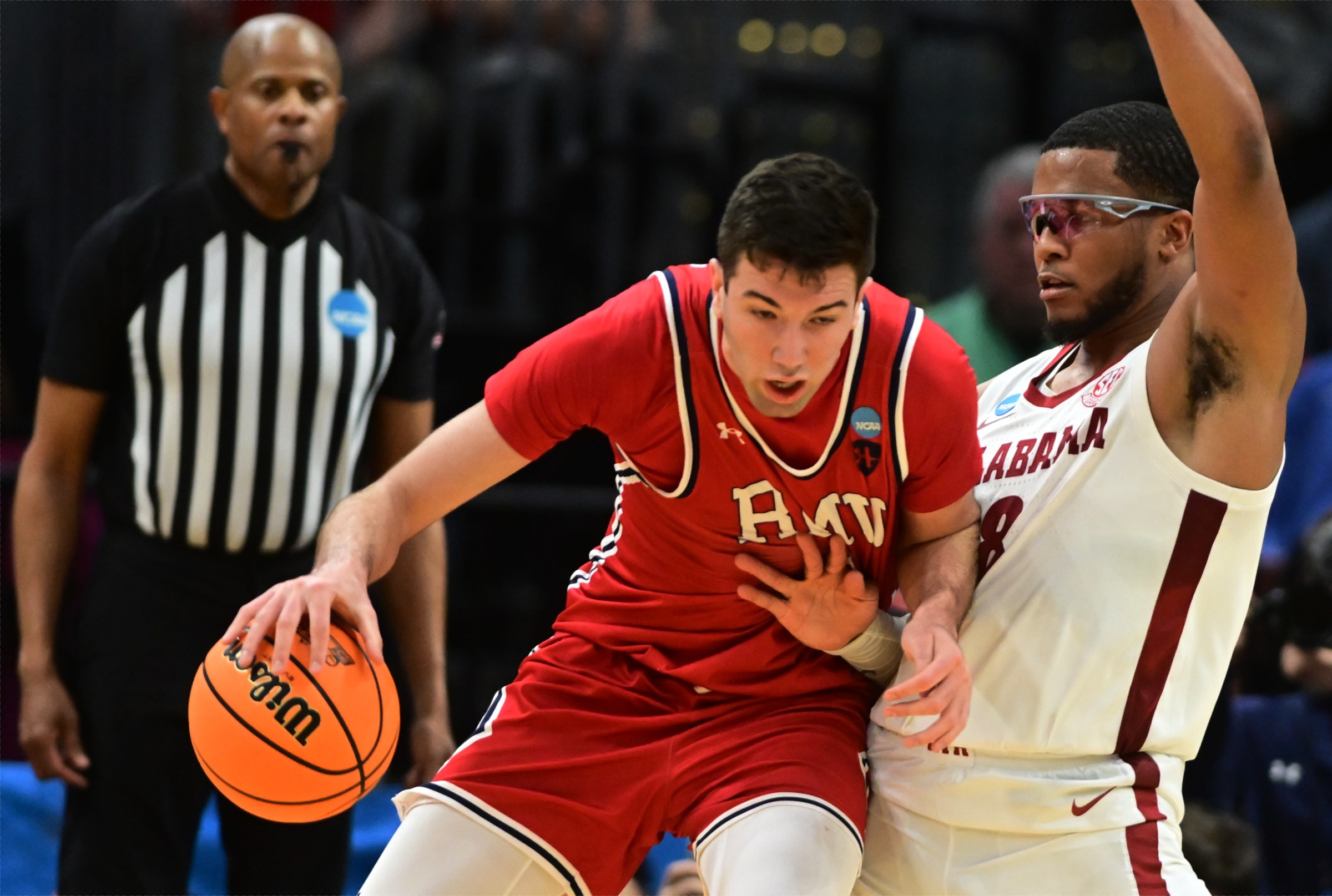 NCAA Basketball: NCAA Tournament First Round-Robert Morris at Alabama