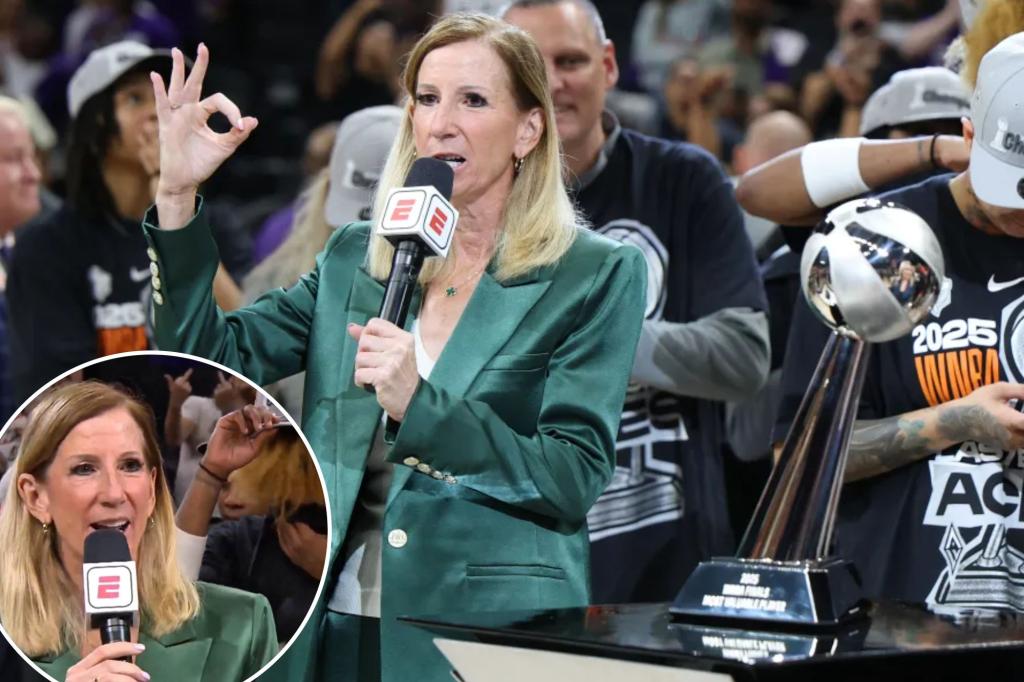 WNBA commissioner greeted with heavy boos during Aces championship trophy ceremony