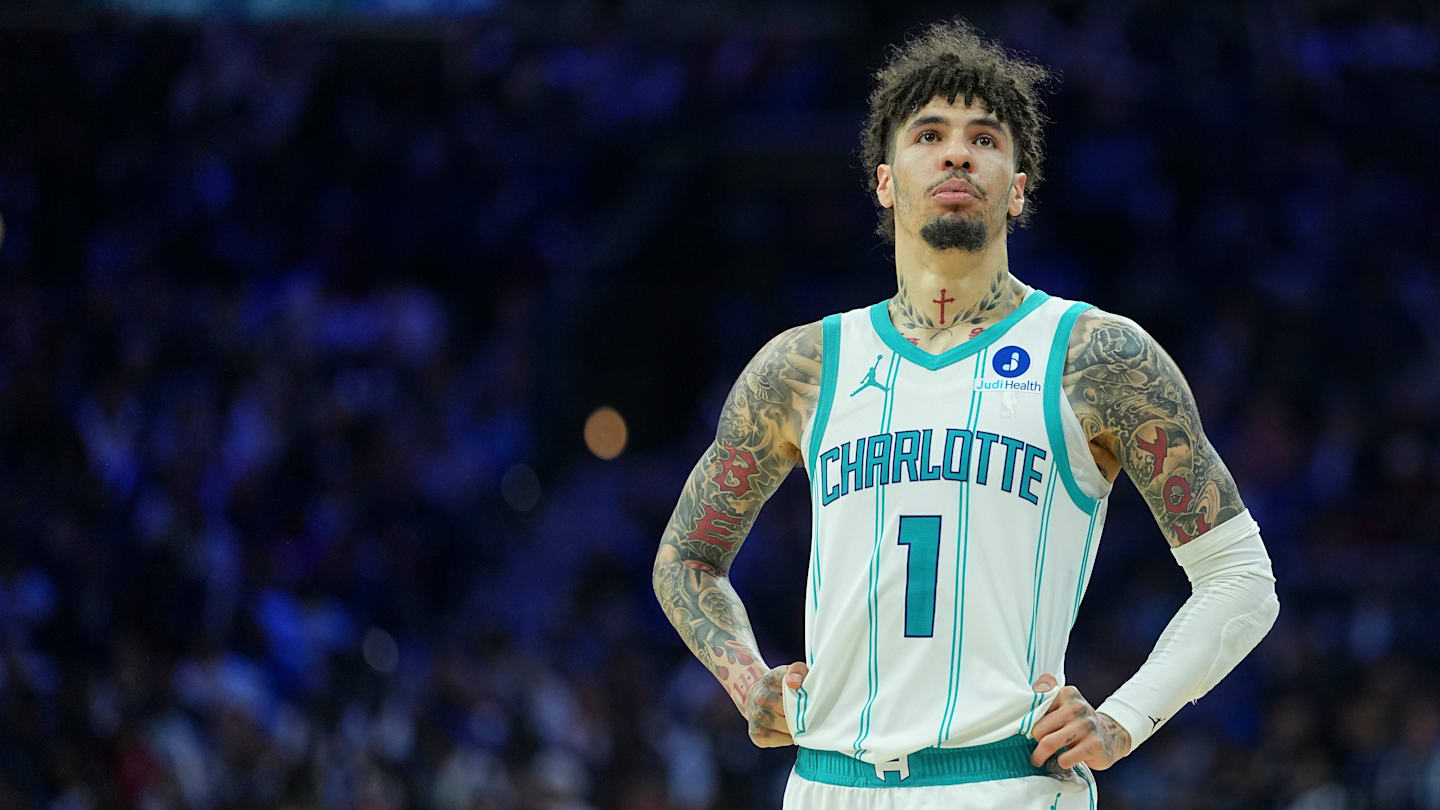 Charlotte Hornets v Philadelphia 76ers