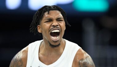 Portland Trail Blazers v Golden State Warriors