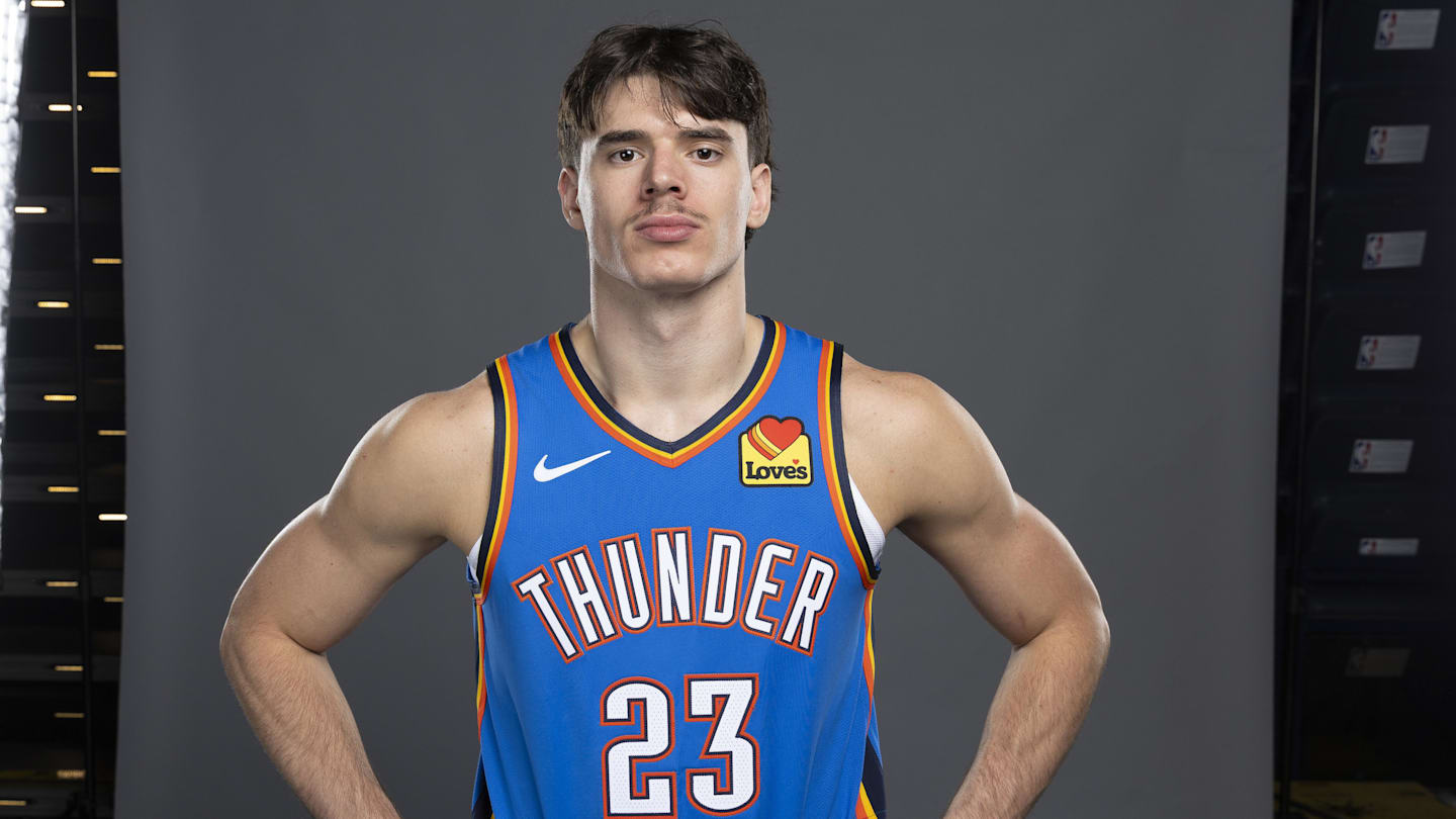 Dariq Whitehead, Brooks Barnhizer Shine in OKC Blue Win