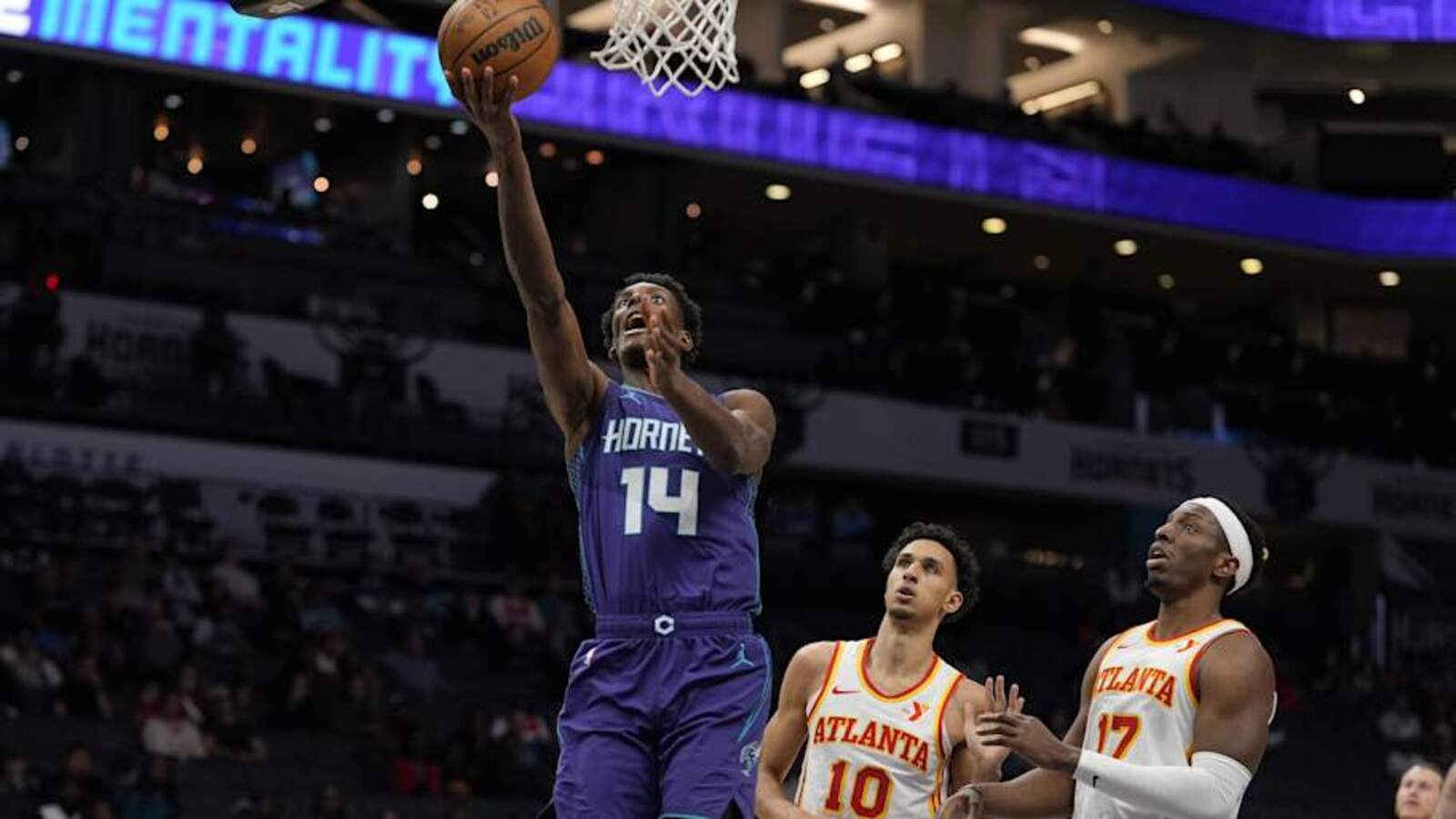 Hornets head to Atlanta looking to put an end to five-game losing streak