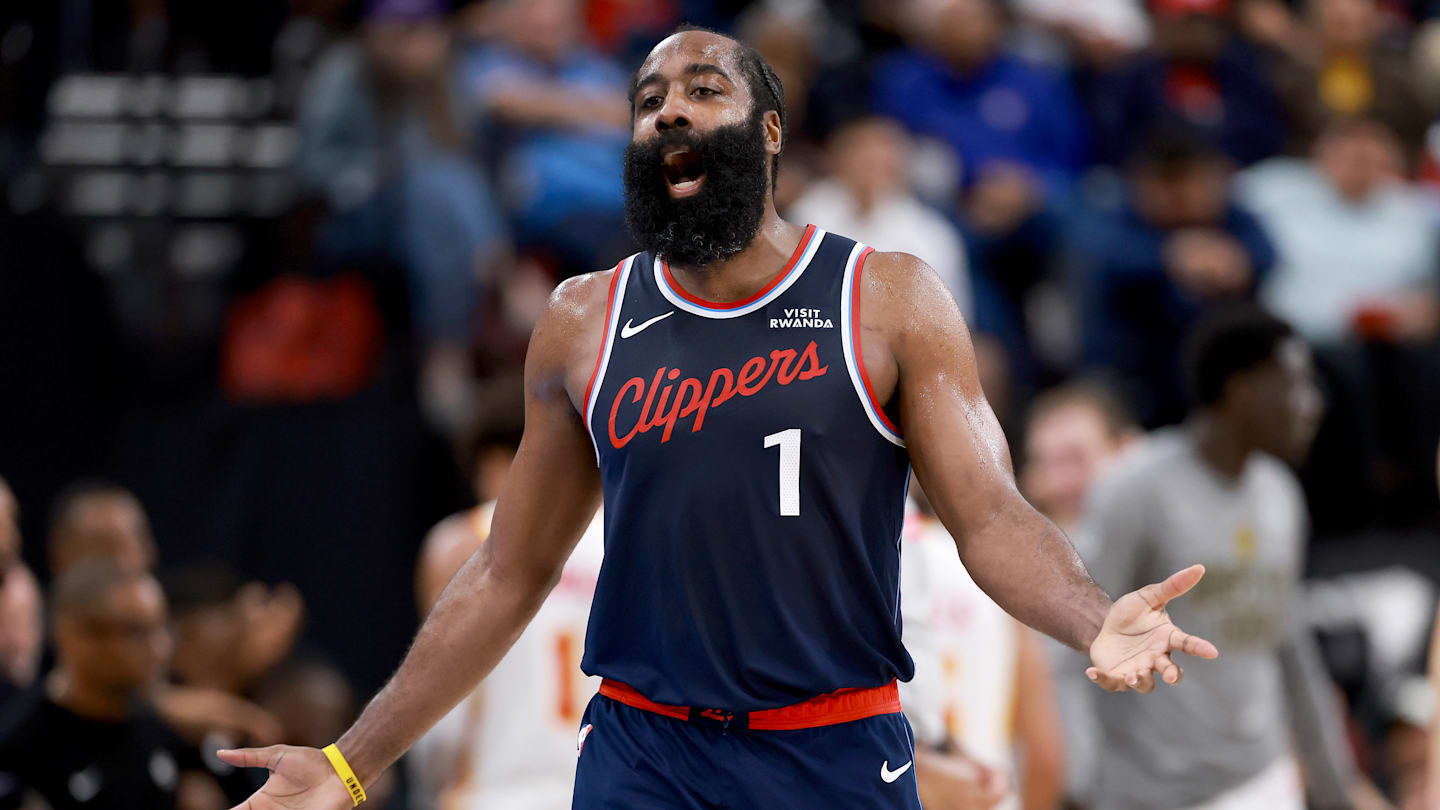 Atlanta Hawks v Los Angeles Clippers