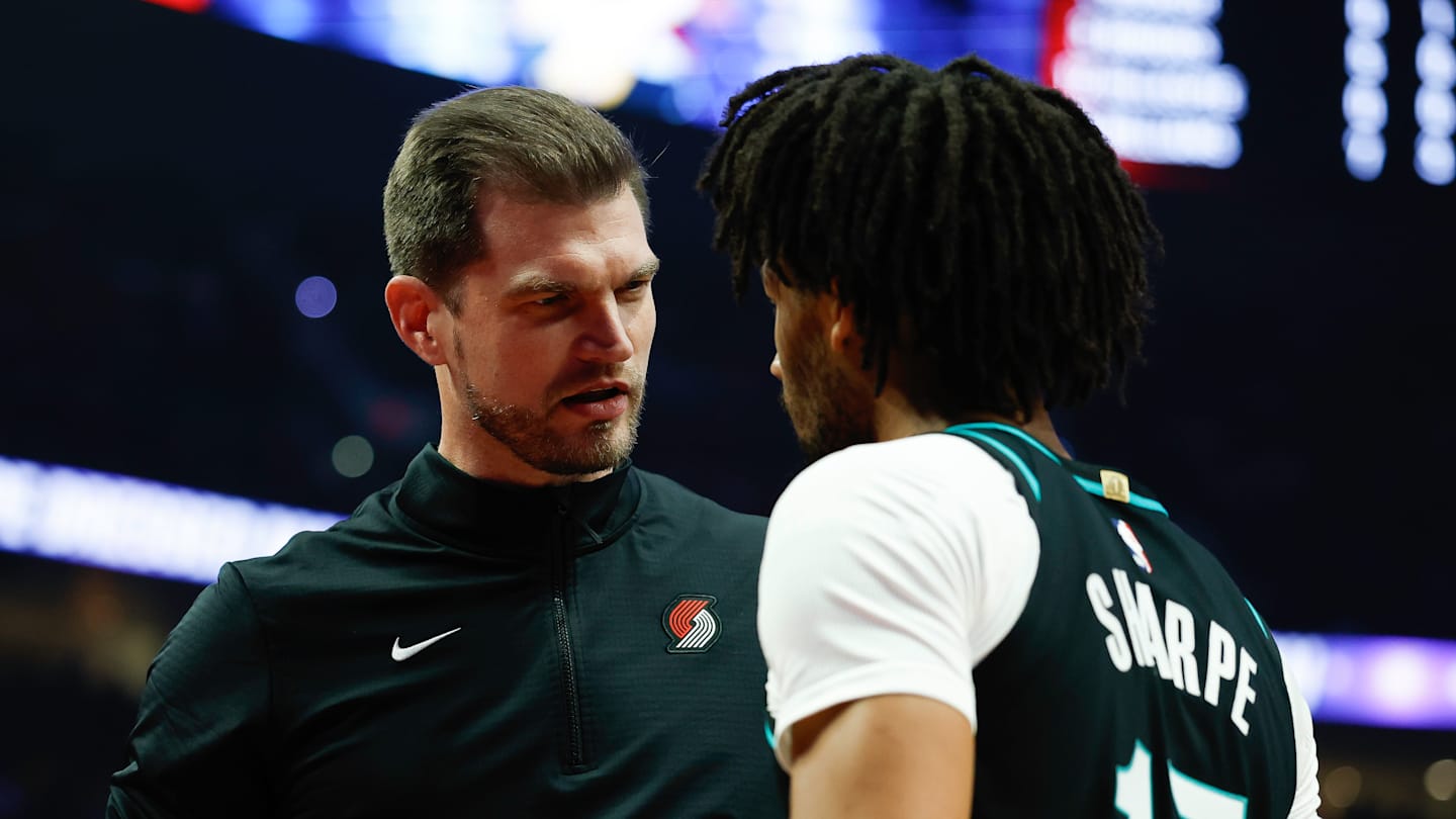 Phoenix Suns v Portland Trail Blazers