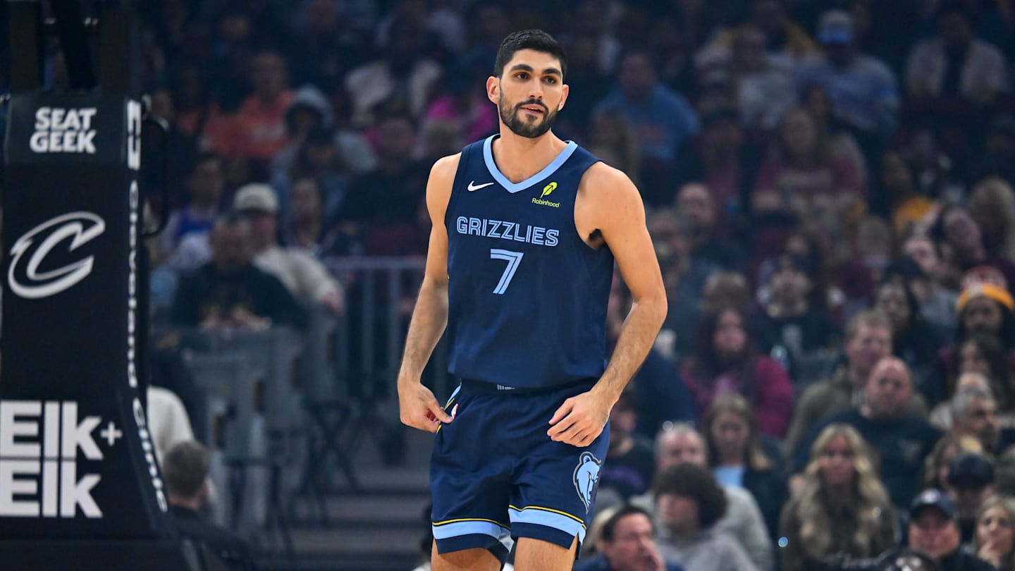 Memphis Grizzlies v Cleveland Cavaliers