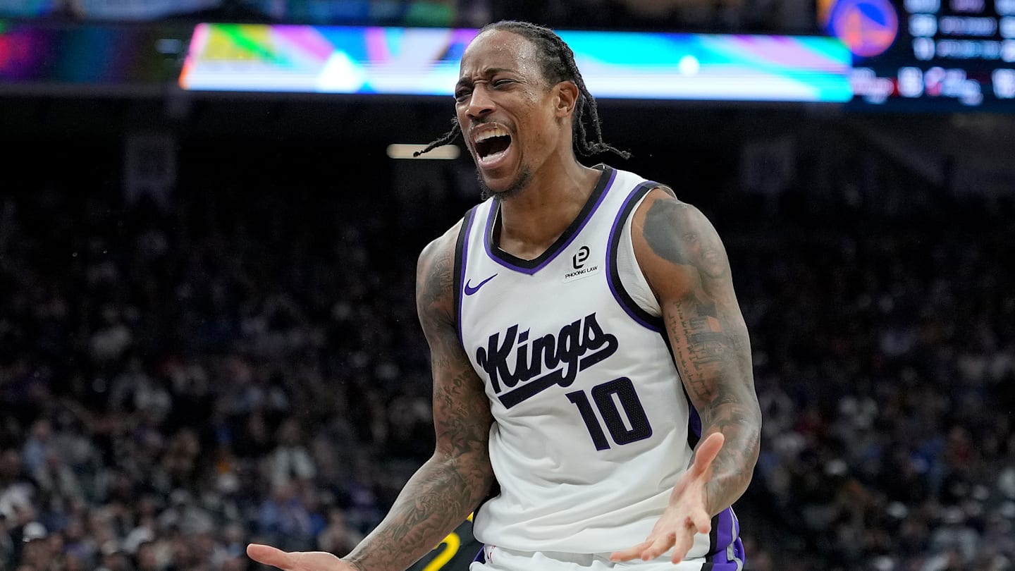 Golden State Warriors v Sacramento Kings