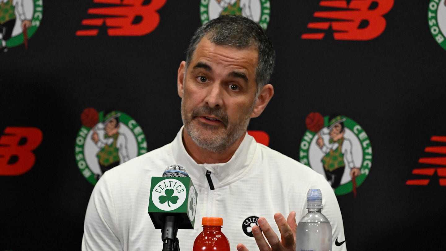 Boston Celtics, Bill Chisholm, Stan Middleman, Steve Pagliuca