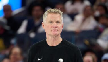 Why Warriors' Reported Lack of Interest in 3-Time All-Star Center Makes Sense