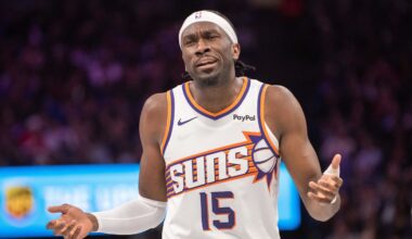 Nov 26, 2025; Sacramento, California, USA; Phoenix Suns center Mark Williams (15) reacts to a call during the fourth quarter of the game against the Sacramento Kings at Golden 1 Center. Mandatory Credit: Ed Szczepanski-Imagn Images