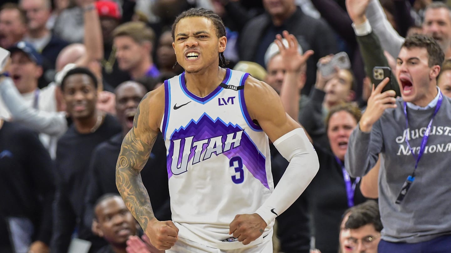 Nov 16, 2025; Salt Lake City, Utah, USA; Utah Jazz guard Keyonte George (3) reacts to his game winning shot during double overtime against the Chicago Bulls at Delta Center. Mandatory Credit: Peter Creveling-Imagn Images