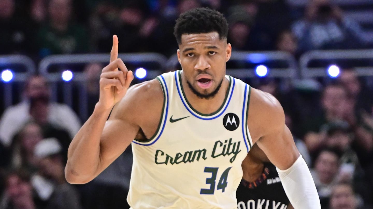 Giannis Antetokounmpo Thinks He Will Break Scoring Record After Hitting 21,000 Points