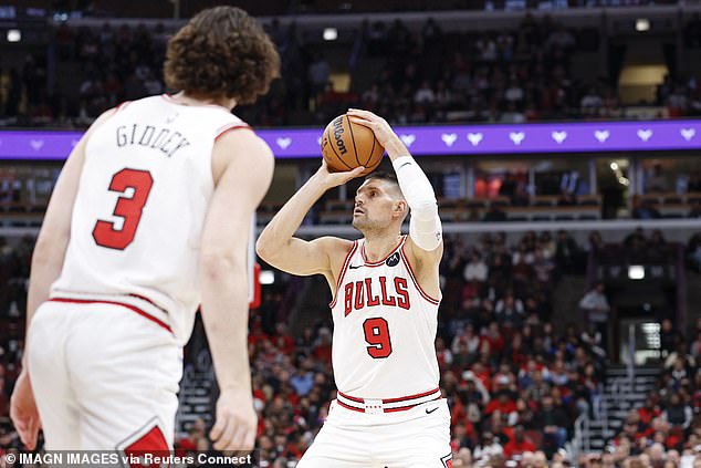 After Nikola Vucevic (9) hit a game-winning shot, King shouted, 'I'm coming, Elizabeth!'