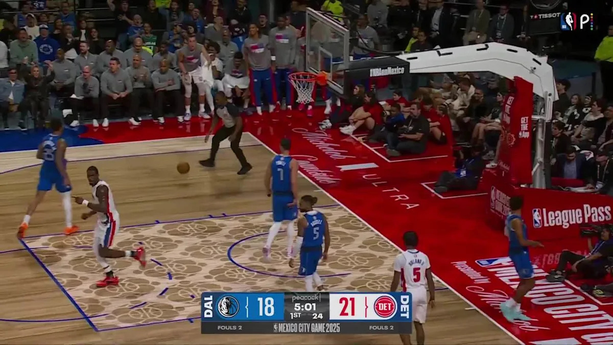 Julius Randle (33 points) Highlights vs. Los Angeles Lakers