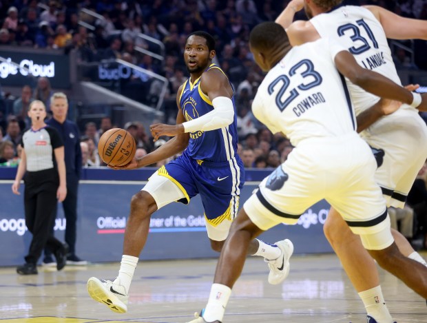 Golden State Warriors' Jonathan Kuminga #1 brings the ball down court in the first quarter of their NBA game against the Memphis Grizzlies at the Chase Center in San Francisco, Calif., on Monday, Oct. 27, 2025. (Jane Tyska/Bay Area News Group)
