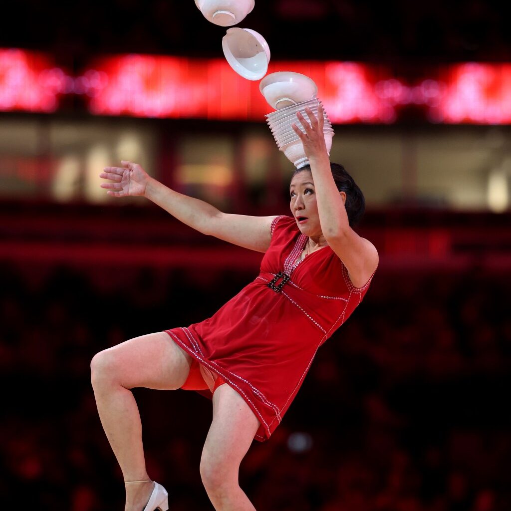 Red Panda makes her return during Chicago Bulls game
