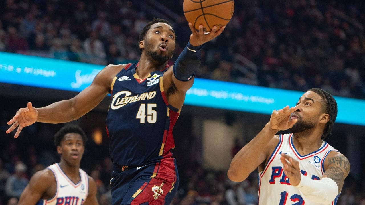 Mitchell's season-high 46 points lead Cavaliers to 132-121 victory over 76ers