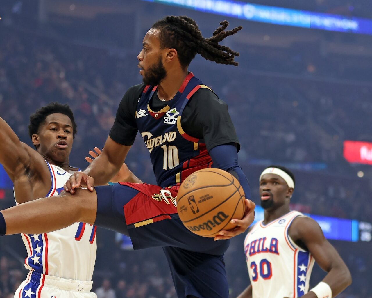 Inside the emotional impact of the Cavs’ throwback jerseys and court