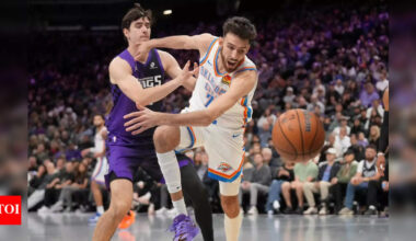 Is Chet Holmgren playing tonight vs the Memphis Grizzlies? Latest update on the Oklahoma City Thunder star’s injury report (November 9, 2025) | NBA News