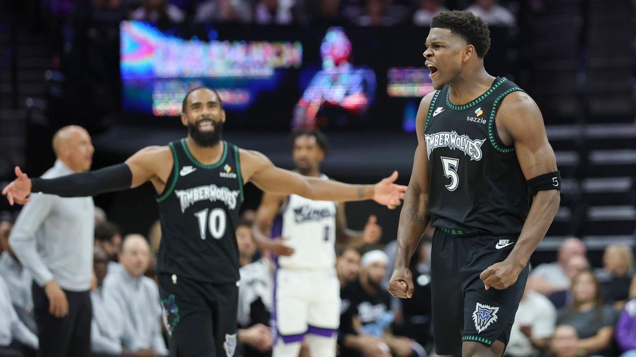 Edwards scores 26 points to lead the Timberwolves to a 144-117 win over the Kings