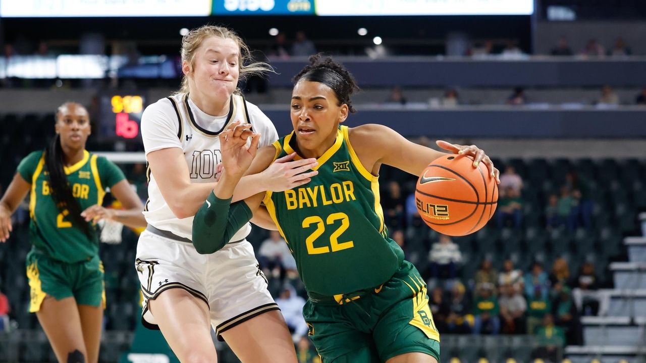 Baylor and Southern California jump into top 10 of women's AP Top 25, UConn and South Carolina 1-2