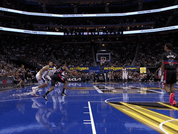 Daniss Jenkins' halfcourt shot Daniss Jenkins' halfcourt shot