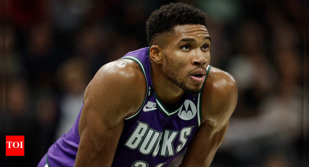 Is Giannis Antetokounmpo playing tonight vs the Los Angeles Lakers? Latest update on the Milwaukee Bucks star's injury report (November 15, 2025) | NBA News