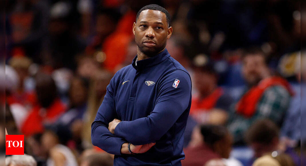 Why did the New Orleans Pelicans end their partnership with Willie Green, and can the team recover from a 2-10 start under new head coach? | NBA News