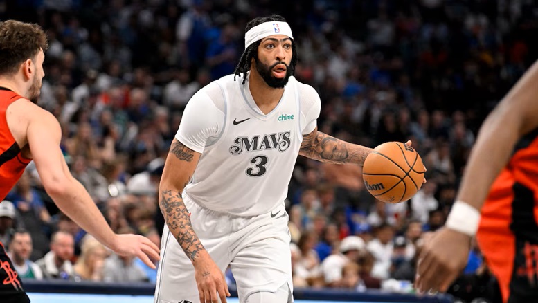 NBA trade proposal sends Mavericks’ Anthony Davis to Pistons