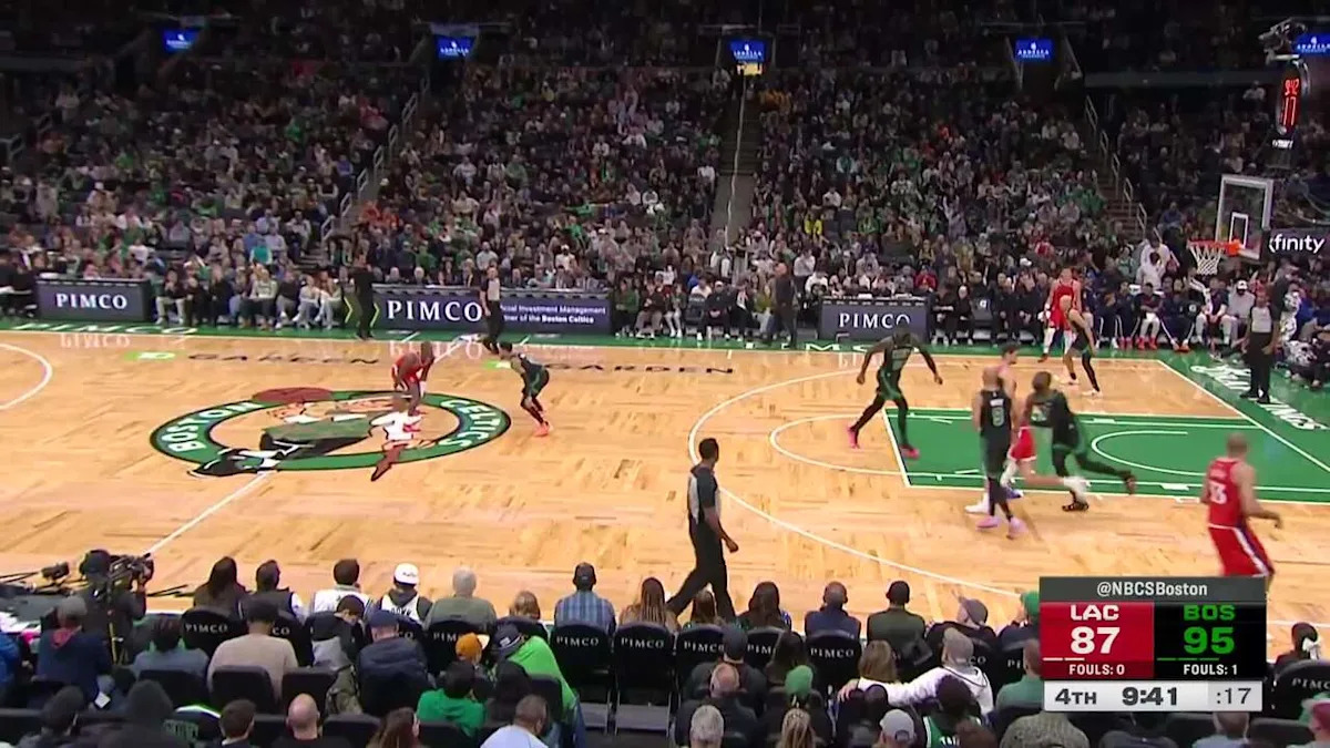 Jaylen Brown with the And-1!