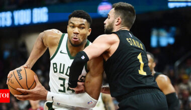 Is Giannis Antetokounmpo playing tonight vs the Cleveland Cavaliers? Latest update on the Milwaukee Bucks star’s injury report (November 17, 2025) | NBA News