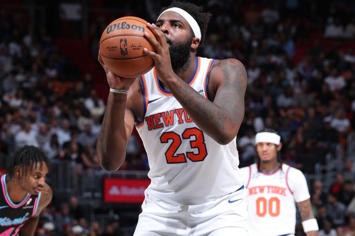 Mitchell Robinson's free-throw struggles keeping him on Knicks bench