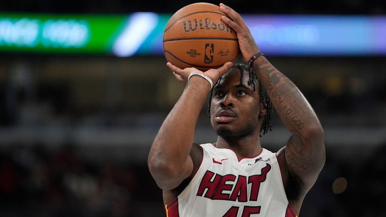 Heat dominate Bulls 143-107, led by Kel'el Ware's 20 points and 14 rebounds