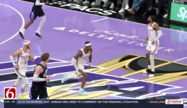 Gilgeous-Alexander scores 31 points, Thunder use big 3rd quarter to race past Jazz 144-112