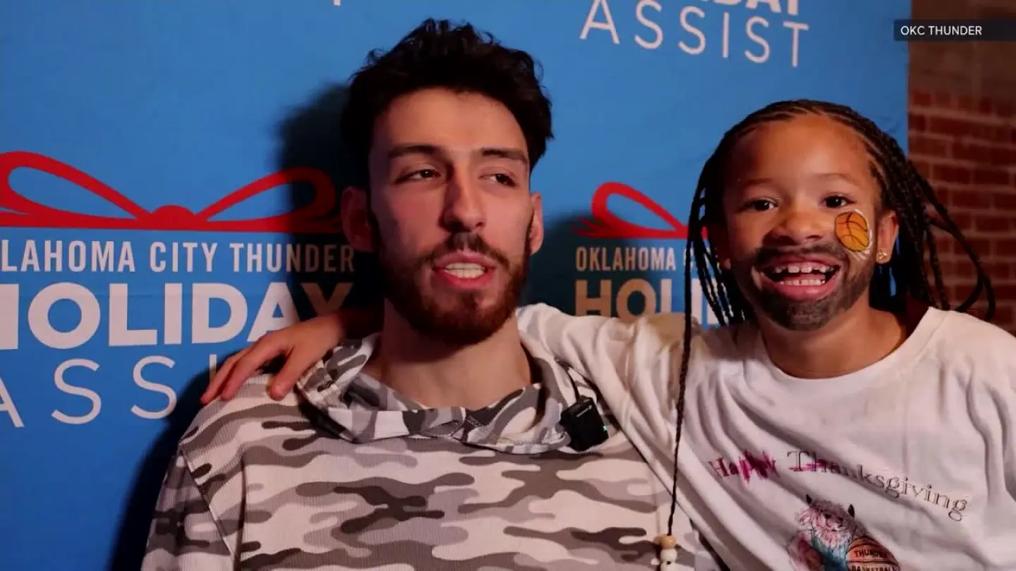 Chet Holmgren hosts Thanksgiving dinner for Oklahoma foster families