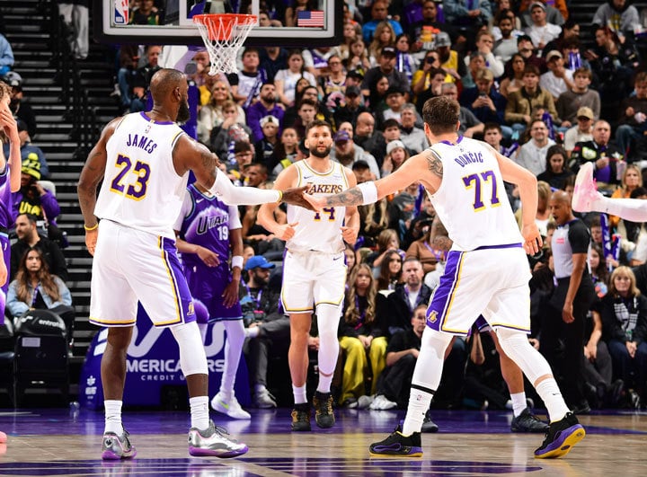 LeBron James, Luka Dončić