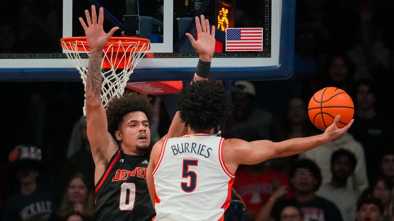 No. 2 Arizona freshmen dominate Denver with career-high performances
