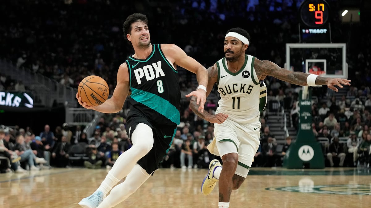 Trail Blazers ride big second-half lead to 115-103 win over slumping Bucks