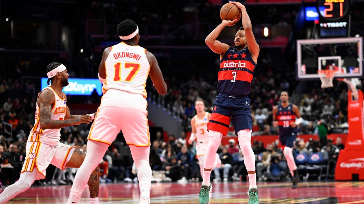 McCollum scores 46 as Wizards snap 14-game skid with 132-113 win over Hawks