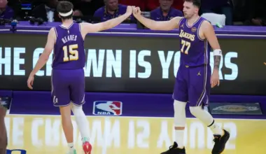 Lakers clinch NBA Cup group stage with 135-118 win over Clippers