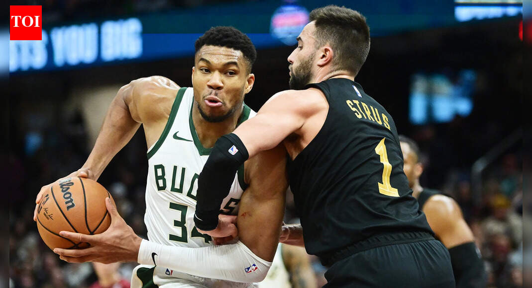 Is Gianis Antetokounmpo playing tonight vs the Miami Heat? Latest update on the Milwaukee Bucks star's injury report (November 26, 2025) | NBA News