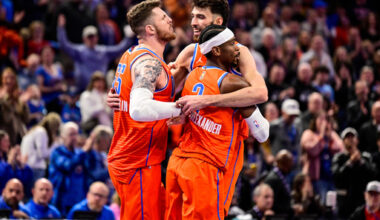 Oklahoma City Thunder center/forward Chet Holmgren (7), center, celebrates with Oklahoma City Thunder center/forward Isaiah Hartenstein (55) and Oklahoma City Thunder guard Shai Gilgeous-Alexander (2) during the second half of an Emirates NBA Cup basketball game, Wednesday, Nov. 26, 2025, in Oklahoma City. (AP Photo/Gerald Leong)