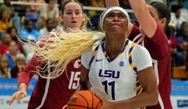 Flau'Jae Johnson leads No. 5 LSU over Washington State 112-35 for 8th straight game over 100 points