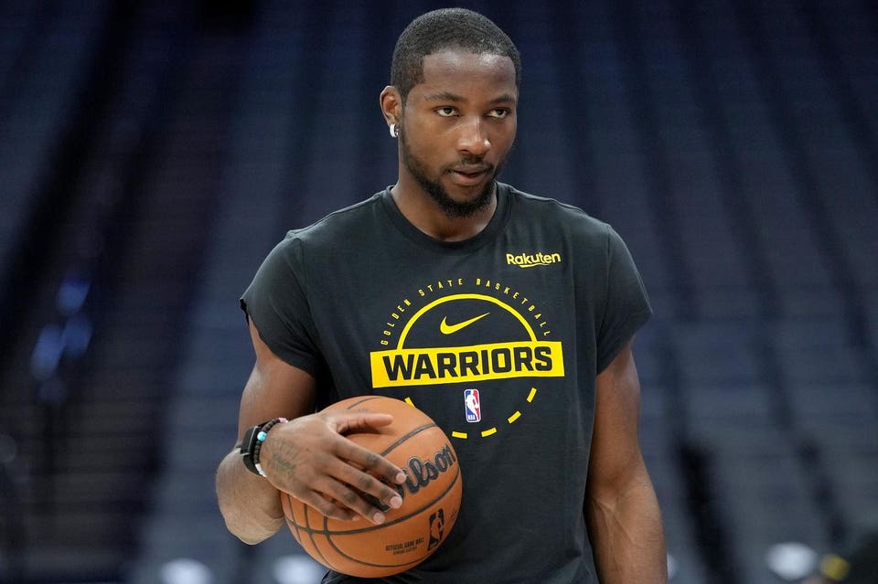 Golden State Warriors v Sacramento Kings