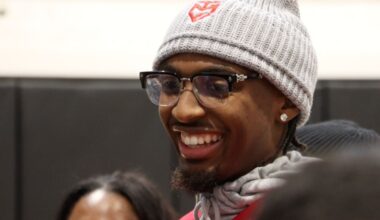 'Tyrese Maxey Foundation' gives out 3,000 turkey dinners to local families