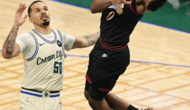 Milwaukee Bucks vs. Philadelphia 76ers-Xinhua