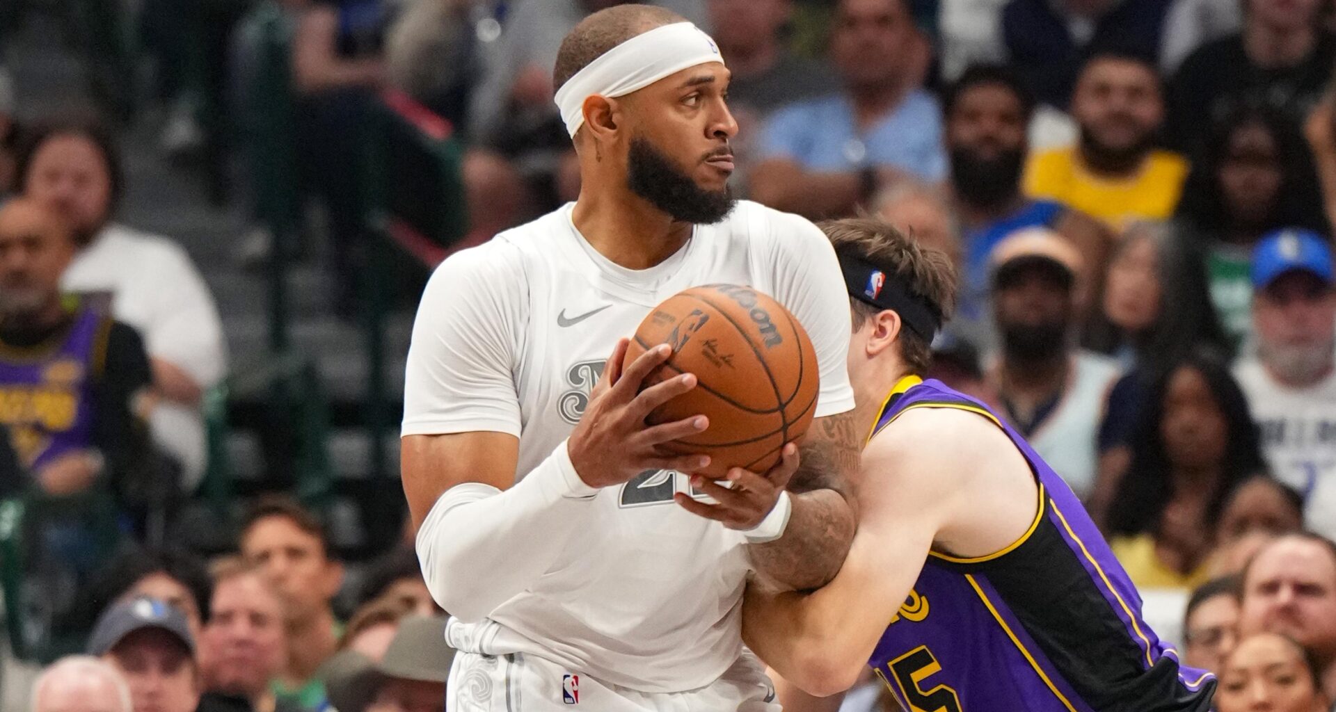 Lakers Trade for Daniel Gafford Would Fuel Title Push for Luka, LA amid NBA Rumors