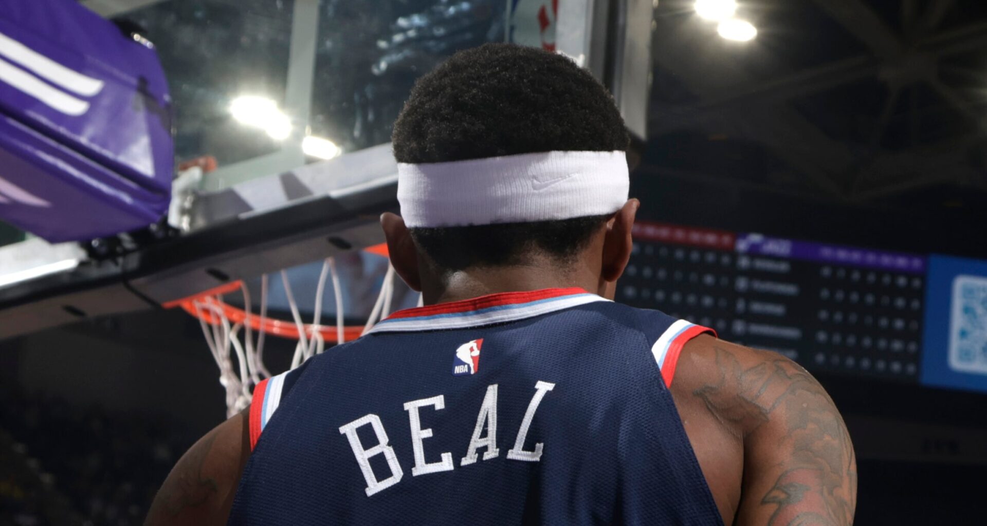 Bradley Beal agrees to give No. 3 jersey to new Clippers teammate Chris Paul