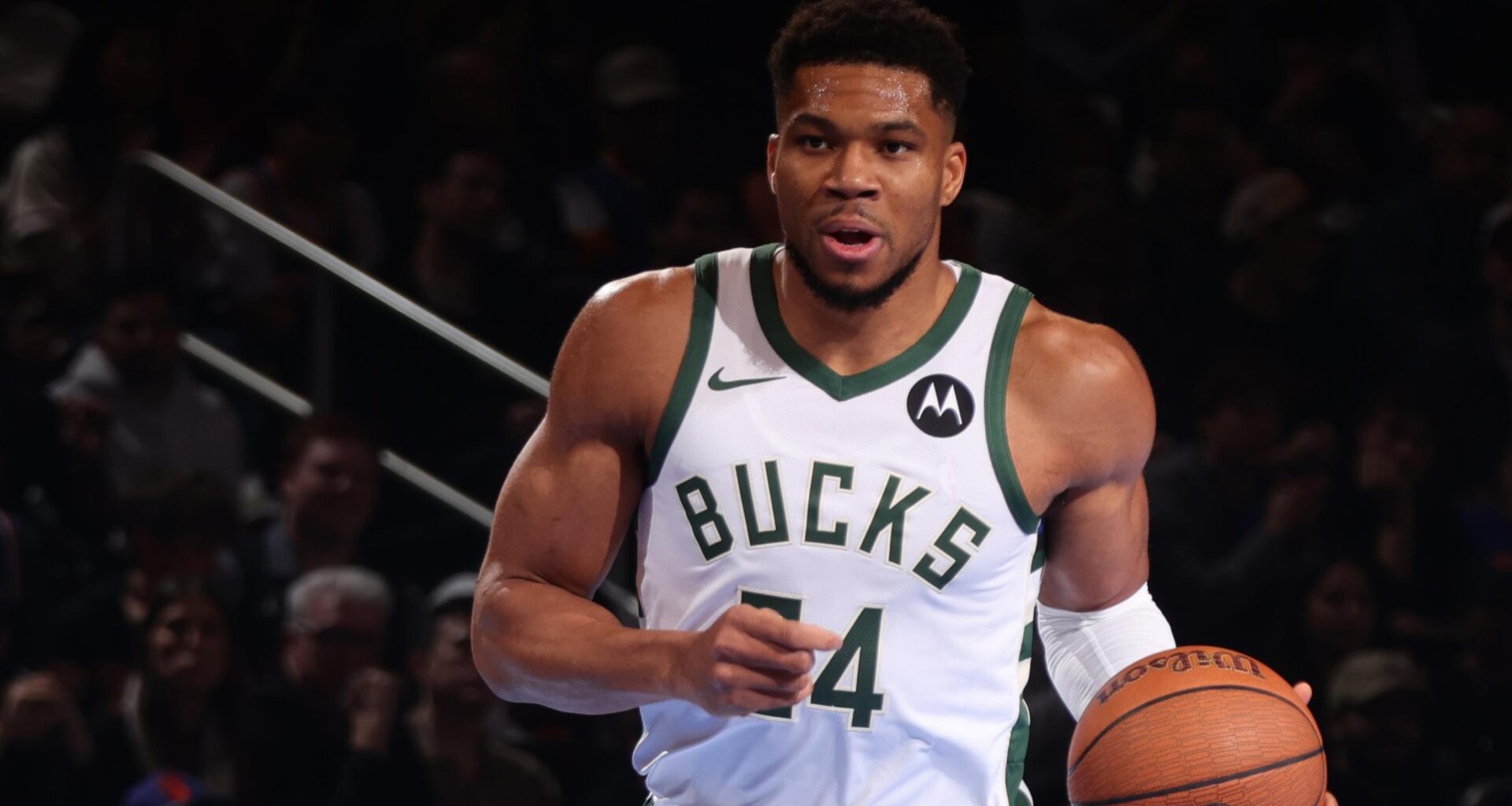 Giannis Calls Out Bucks' 'Mindset' Amid Losing Streak, 'We Have to Do It Together'