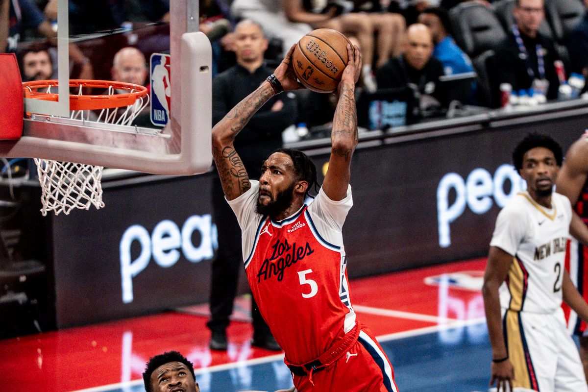 Los Angeles Clippers F Derrick Jones Jr. (5) dunks on a fast break during an NBA basketball game against the New Orleans Pelicans, Friday October 31st, 2025 in Inglewood, California. 