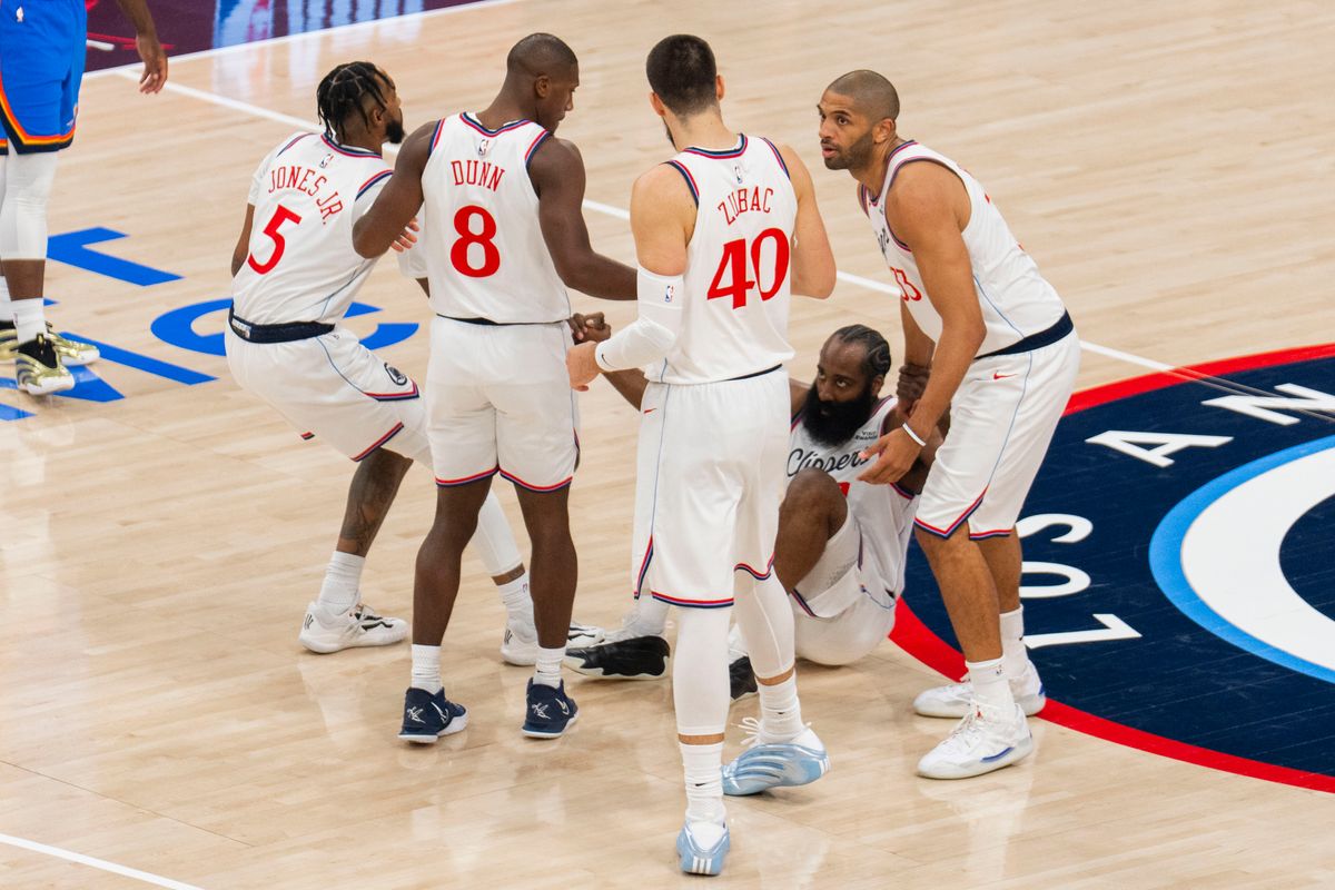 Los Angeles Clippers helping up guard James Harden (1) during an NBA basketball game against the Oklahoma City Thunder, Tuesday November 4th, 2025 in Los Angeles, California. Los Angeles Clippers helping up guard James Harden (1) during an NBA basketball game against the Oklahoma City Thunder, Tuesday November 4th, 2025 in Los Angeles, California.